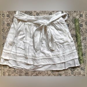 SO white flouncy skirt